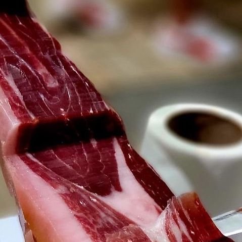 detalle jamón cortado.